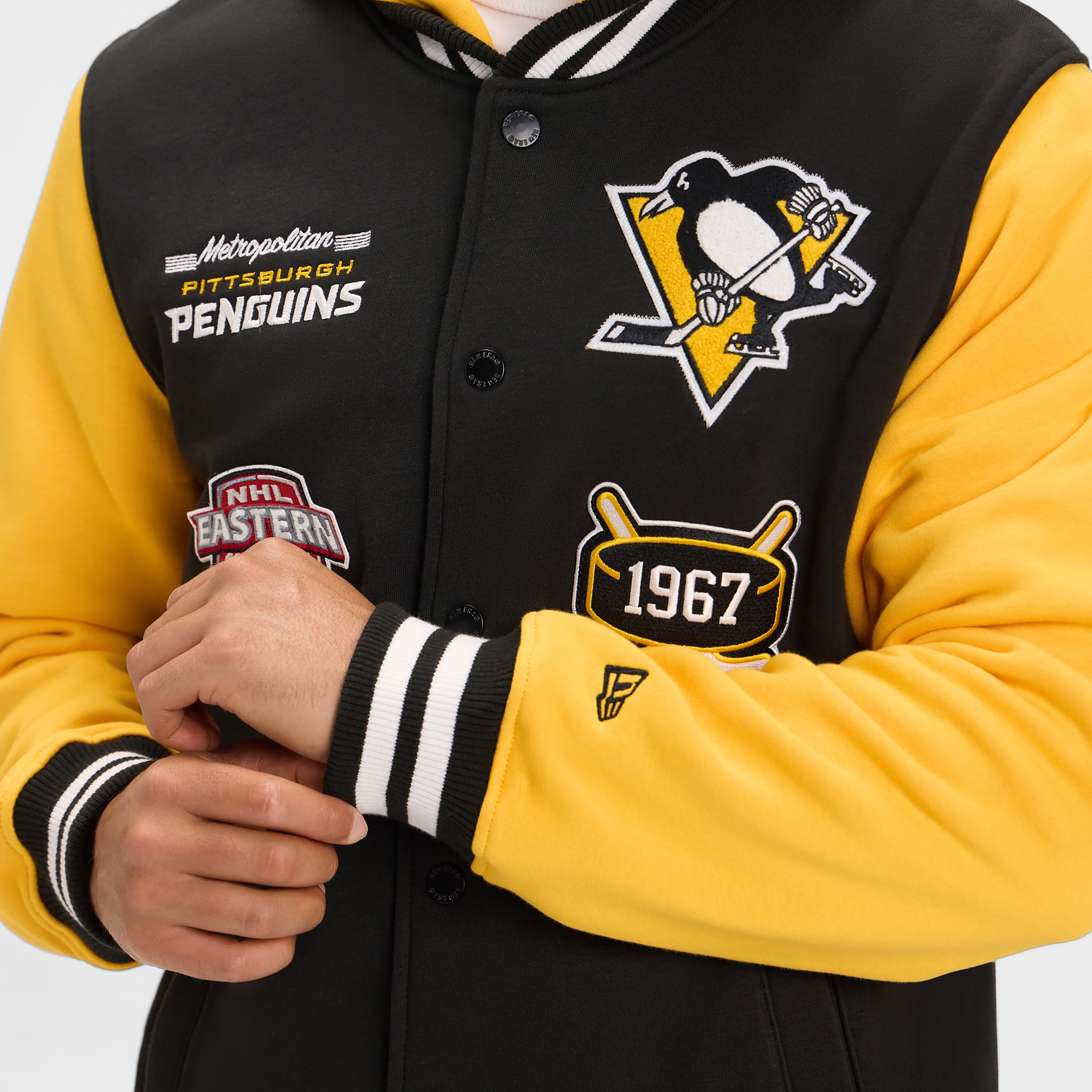 Detroit Red Wings Throwback Black Jacket