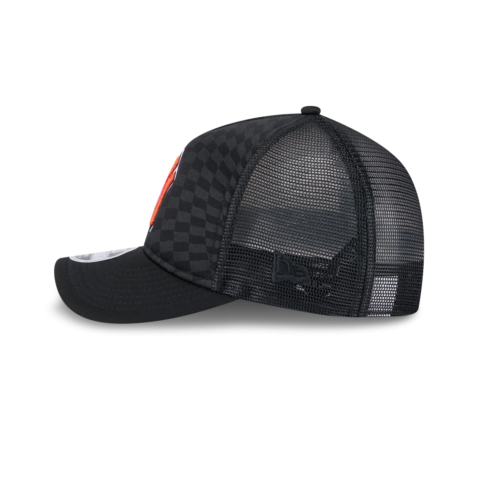 New York Yankees Gradient Raceway 9FORTY M-Crown A-Frame Trucker Hat
