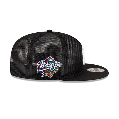 New York Yankees Black Mesh 9FIFTY Snapback Hat