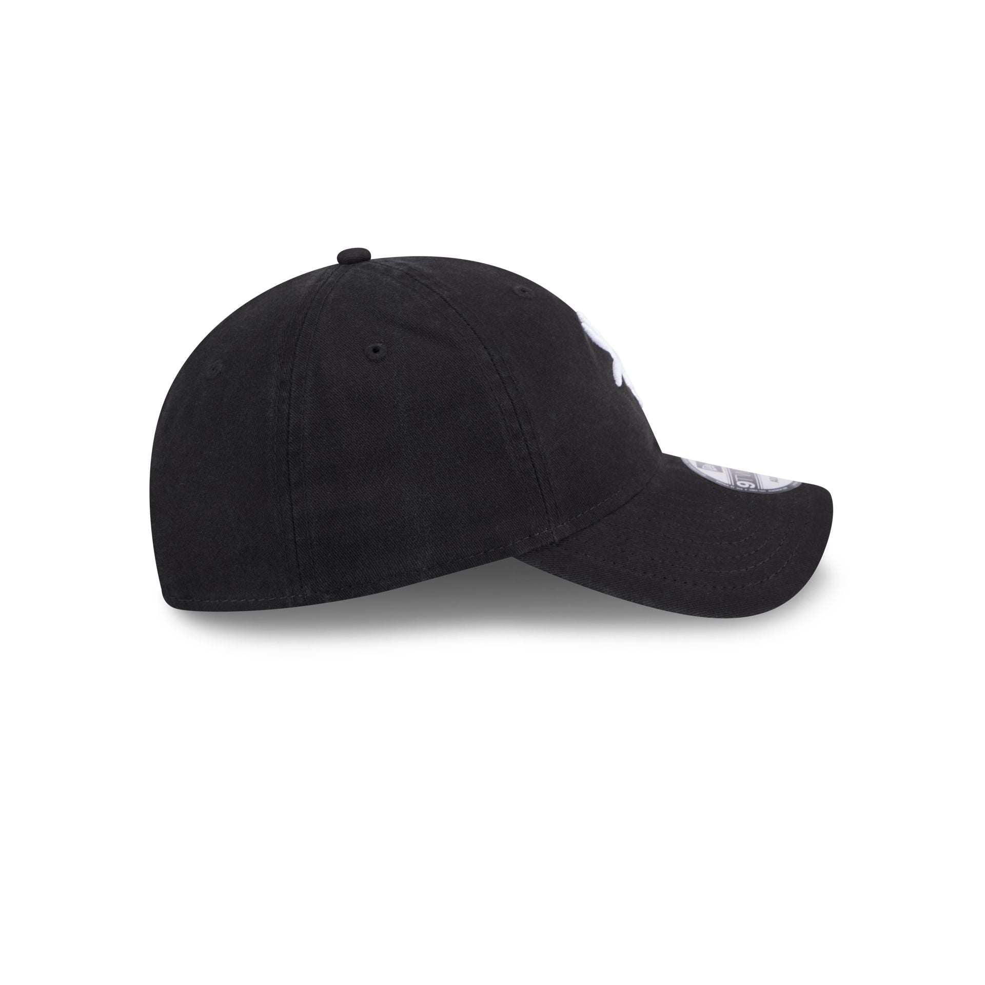 Chicago White Sox Black 9TWENTY Adjustable Hat