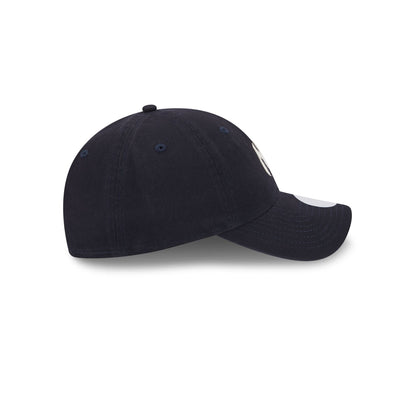 New York Yankees Glitter Logo Women's 9TWENTY Adjustable Hat