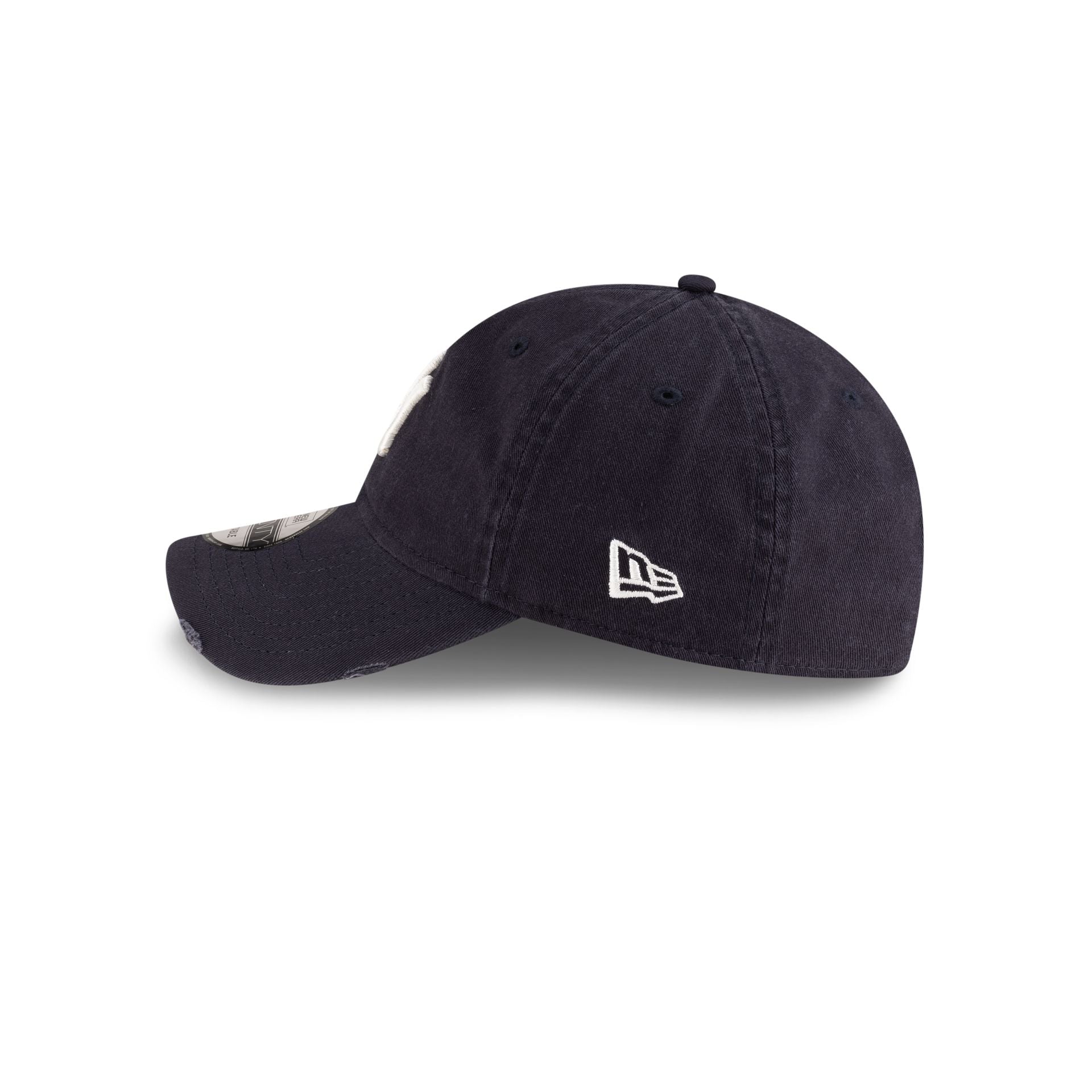 New York Yankees Distressed 9TWENTY Adjustable Hat