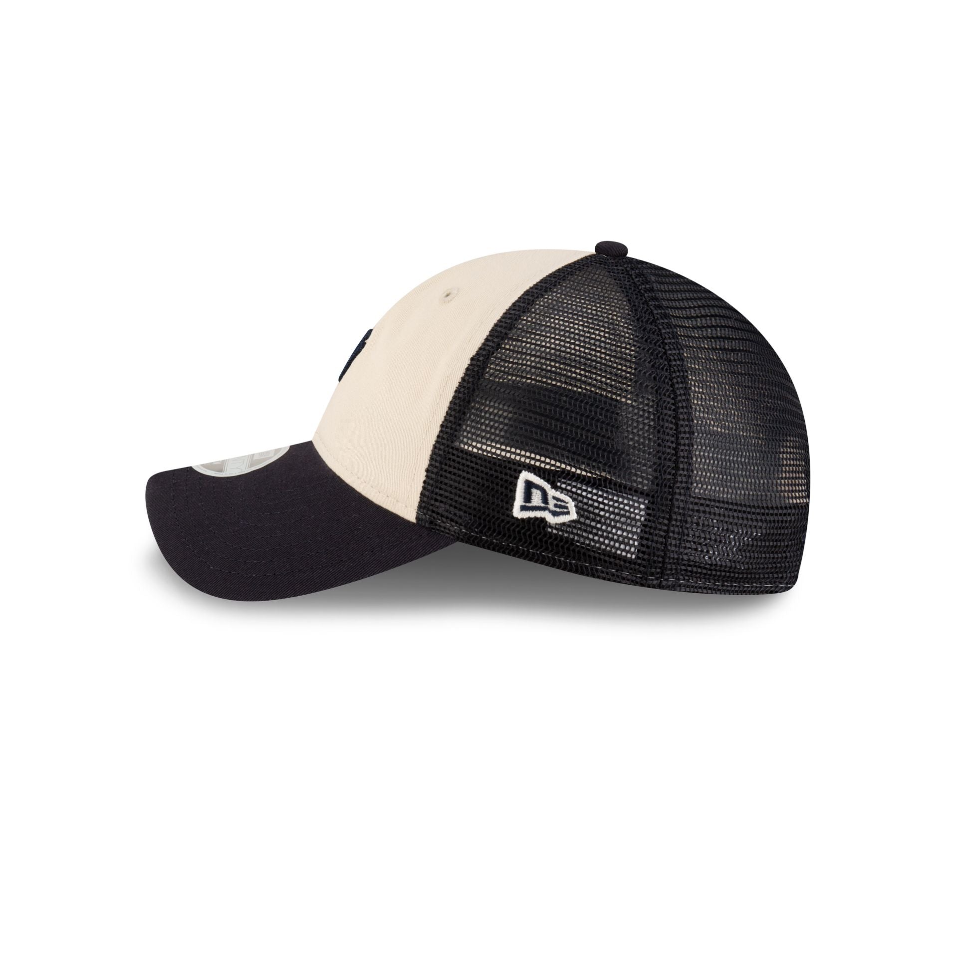 New York Yankees Women's Navy 9TWENTY Trucker Hat