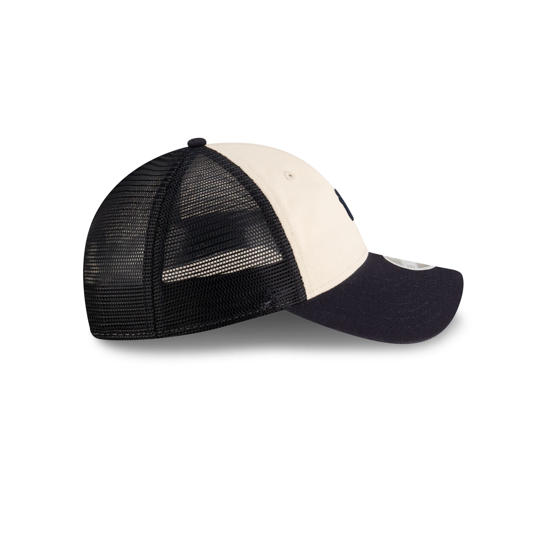 New York Yankees Women's Navy 9TWENTY Trucker Hat