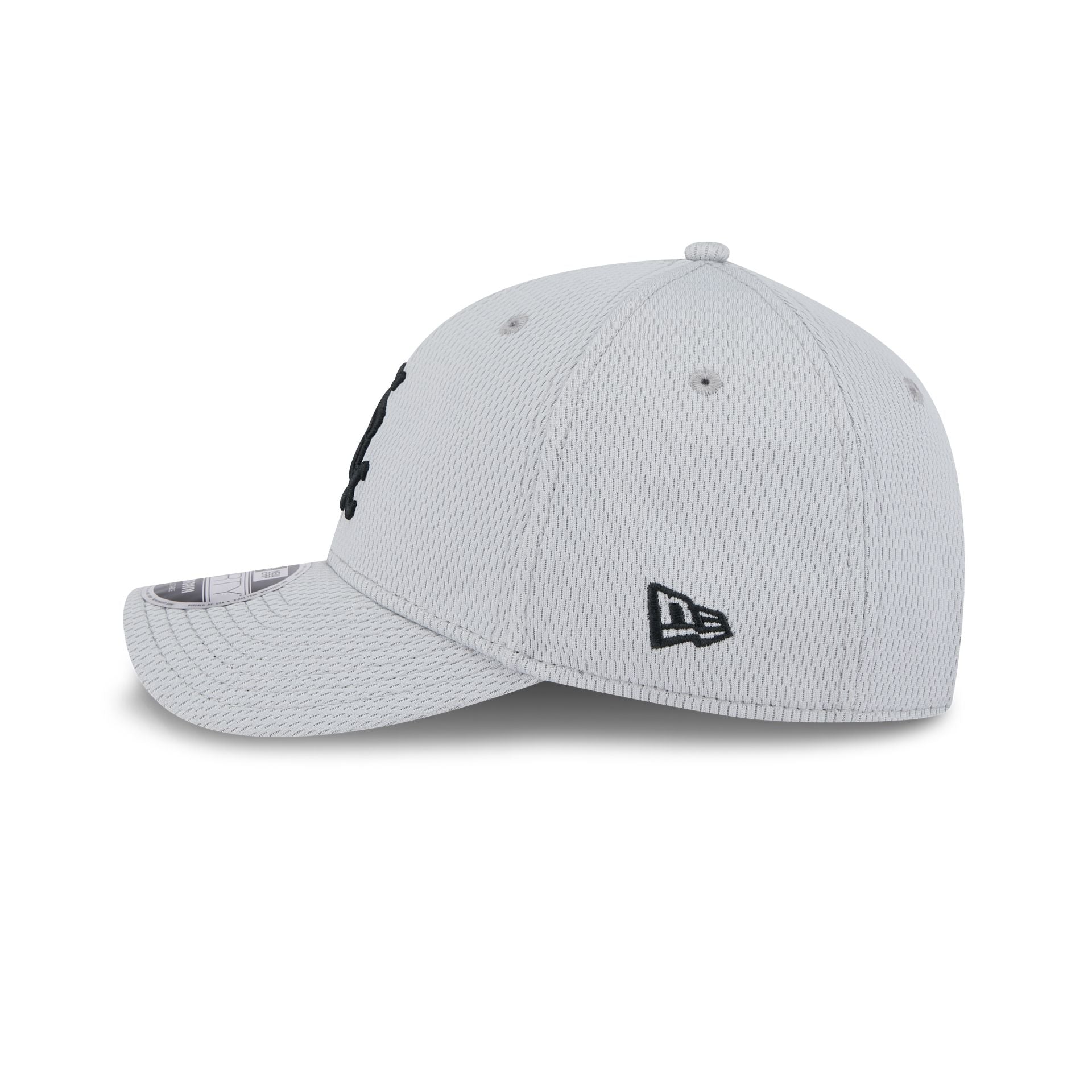 Chicago White Sox 2025 Clubhouse Gray 9FORTY M-Crown Snapback Hat