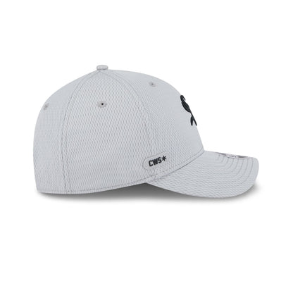 Chicago White Sox 2025 Clubhouse Gray 9FORTY M-Crown Snapback Hat